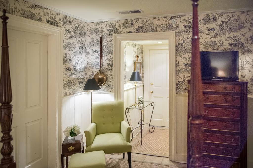 Catherine Ward House Bed & Breakfast Savannah